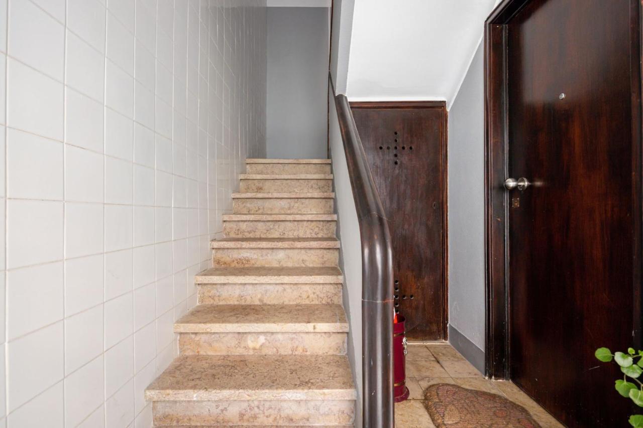 Lapa 3Bdr Duplex W/ Balcony By Lovelystay ลิสบอน ภายนอก รูปภาพ